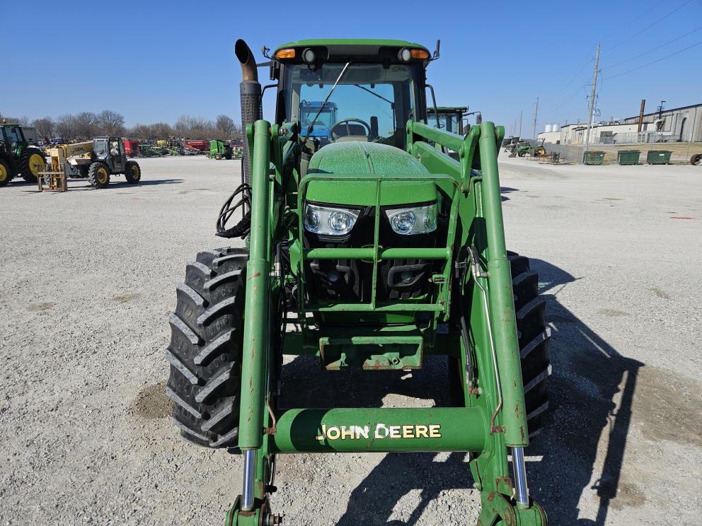 Image for 2014 John Deere 6140M