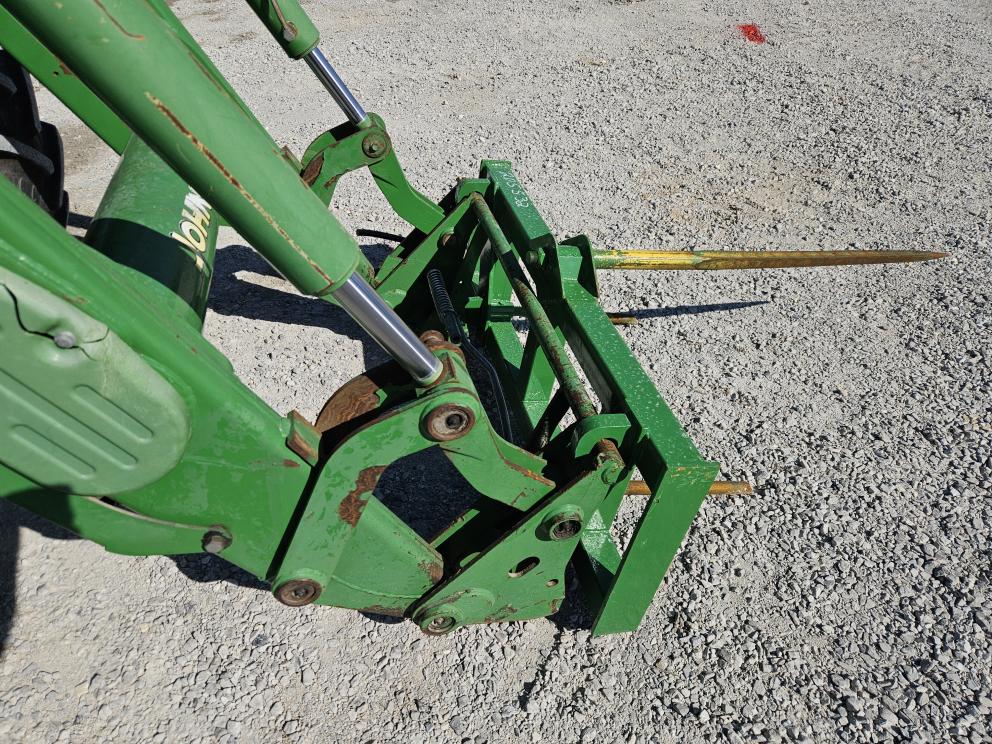 Image for 2014 John Deere 6140M