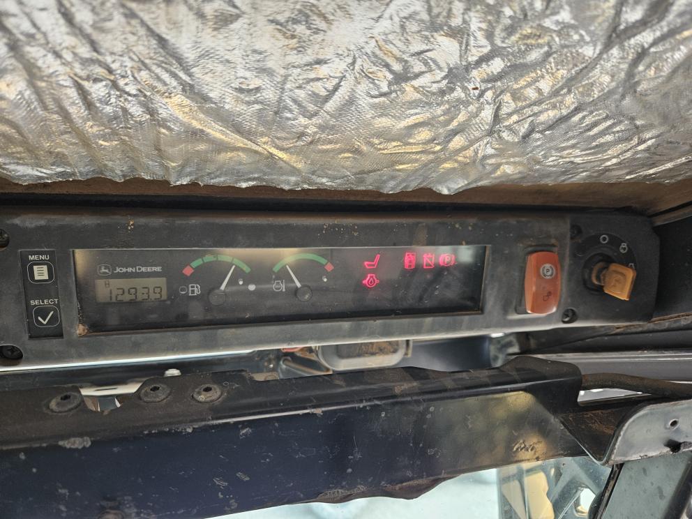 Image for 2006 John Deere 320