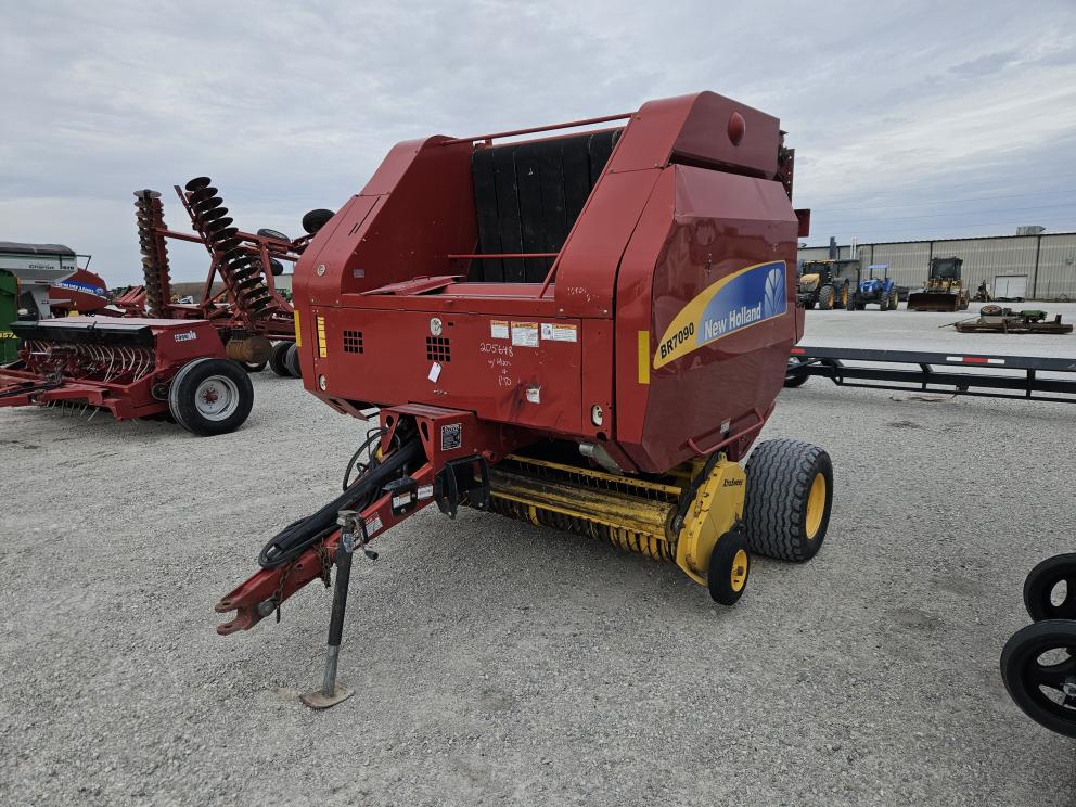 Image for 2008 New Holland BR7090