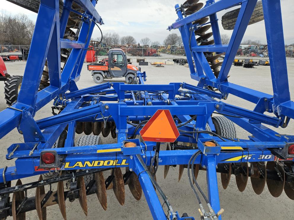 Image for 2013 Landoll 6230-33