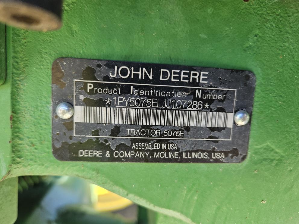 Image for 2018 John Deere 5075E