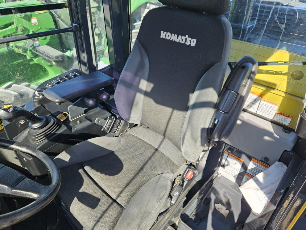 Image for 2022 Komatsu WA270-8