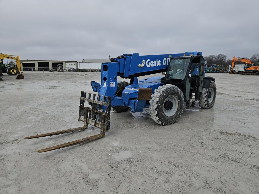 Image for 2012 Genie GTH1056