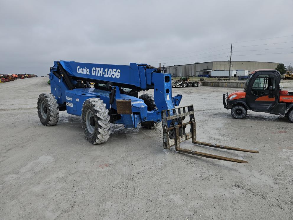 Image for 2012 Genie GTH1056