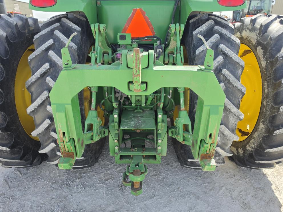 Image for 2014 John Deere 8345R