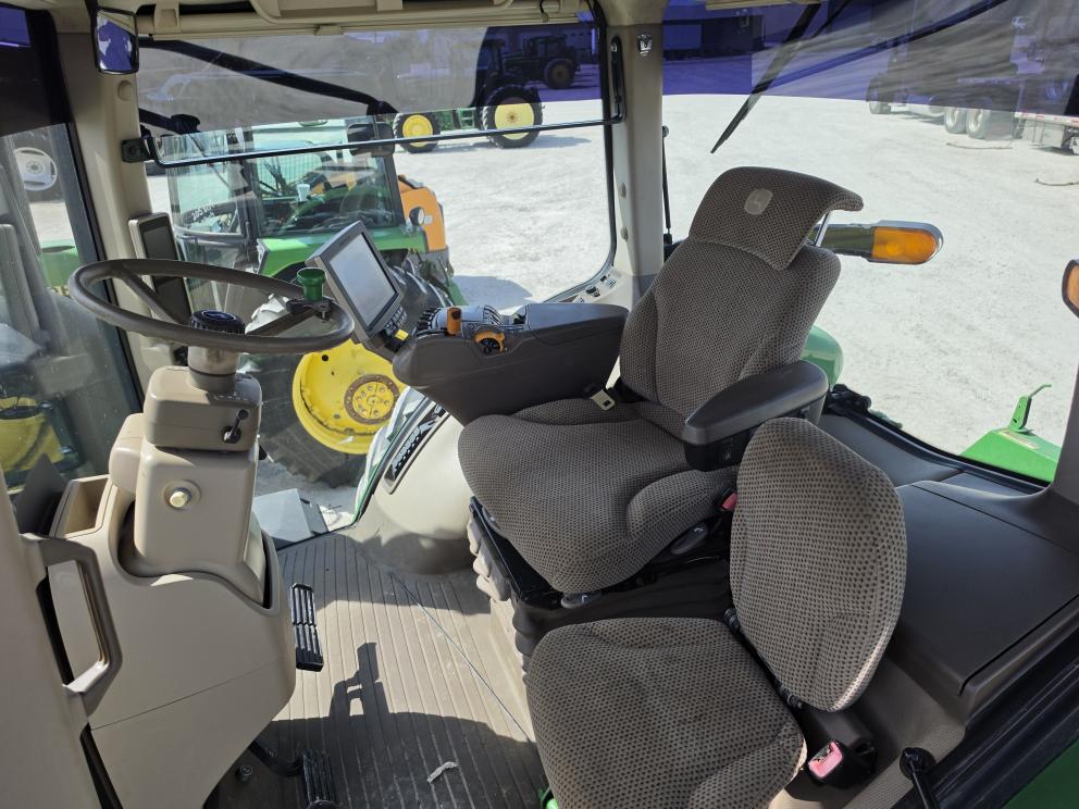 Image for 2014 John Deere 8345R