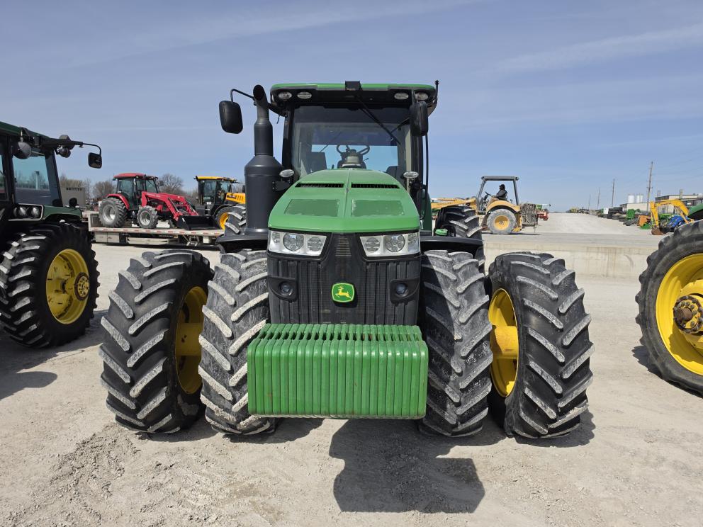 Image for 2014 John Deere 8345R