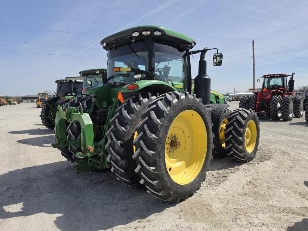 Image for 2014 John Deere 8345R