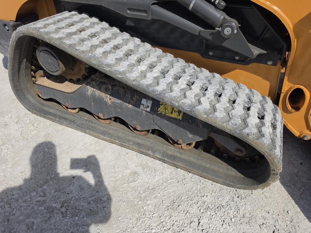 Image for 2023 Case TV450B