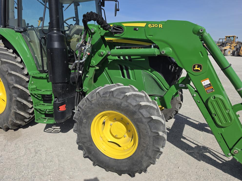 Image for 2019 John Deere 6130M