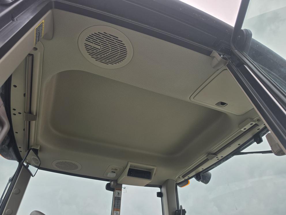 Image for 2019 John Deere 6130M