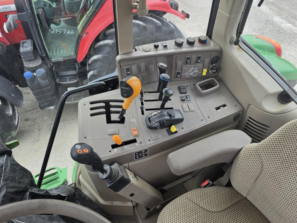 Image for 2019 John Deere 6130M