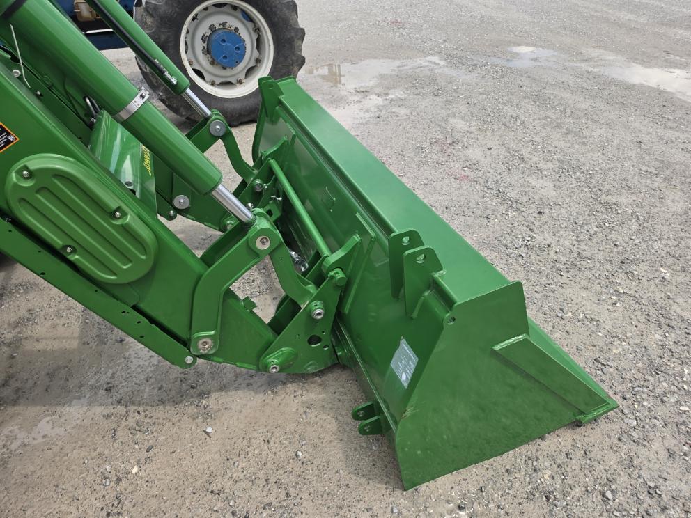 Image for 2019 John Deere 6130M