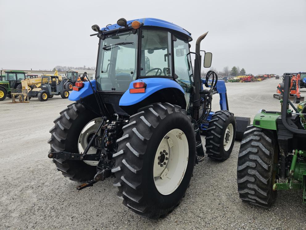 Image for 2013 New Holland TS6.120