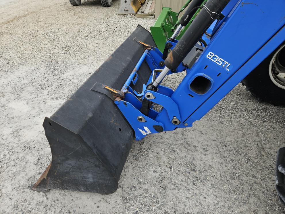 Image for 2013 New Holland TS6.120