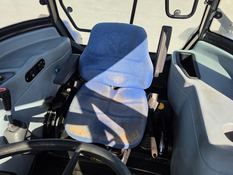 Image for 2013 New Holland TS6.120