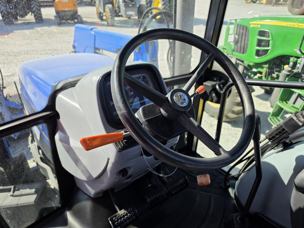 Image for 2013 New Holland TS6.120