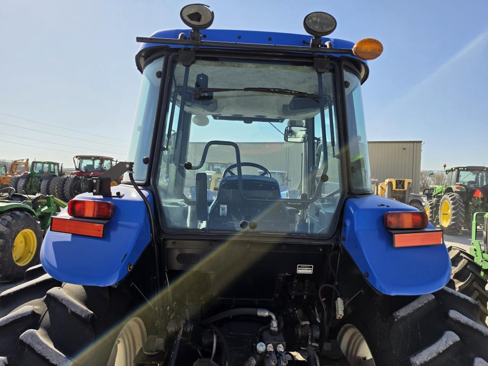 Image for 2013 New Holland TS6.120