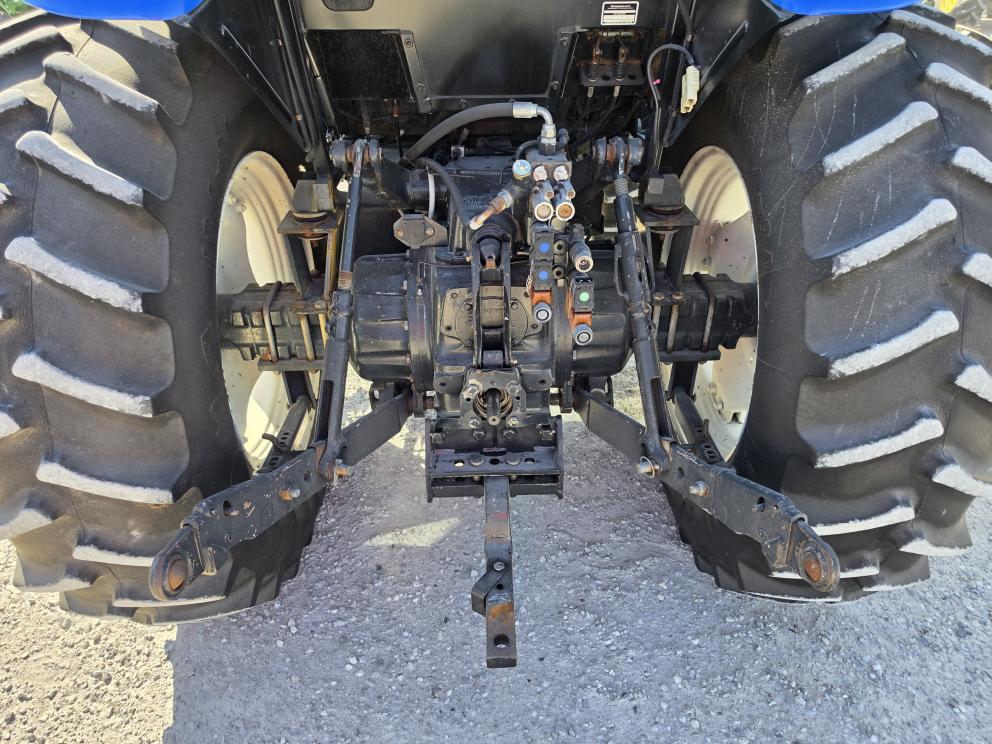 Image for 2013 New Holland TS6.120