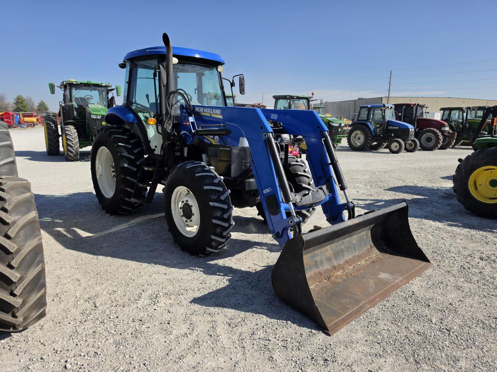 Image for 2013 New Holland TS6.120