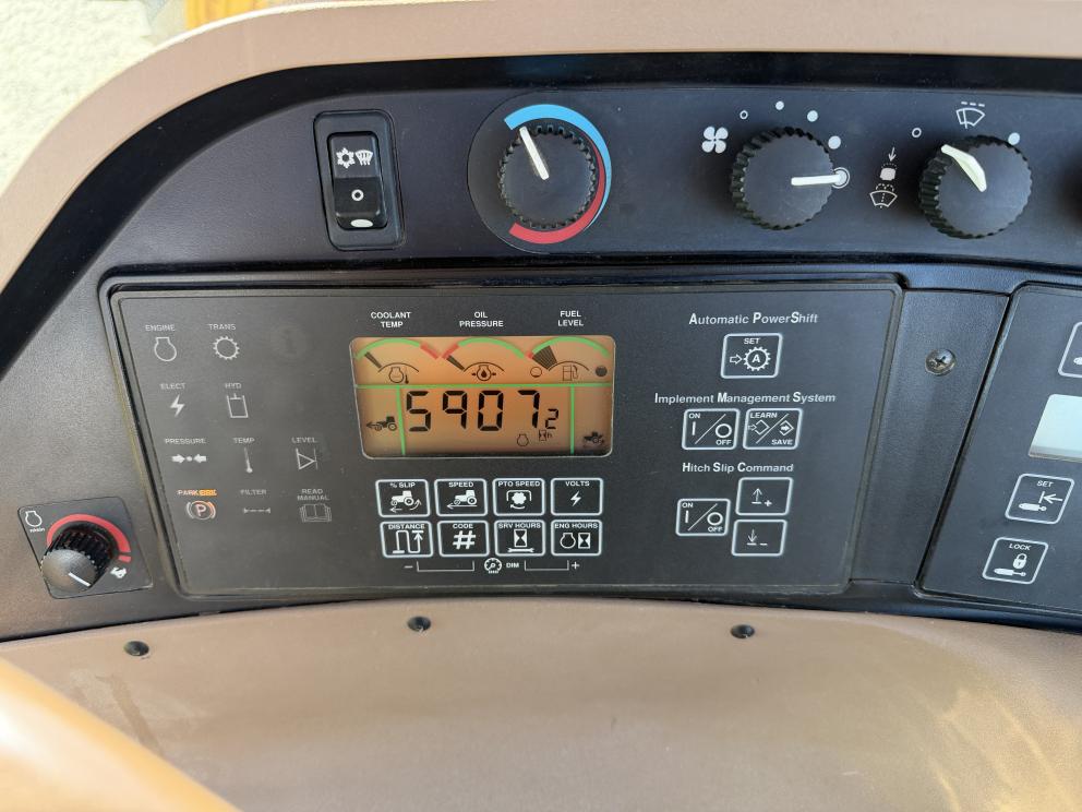 Image for 2004 John Deere 8420