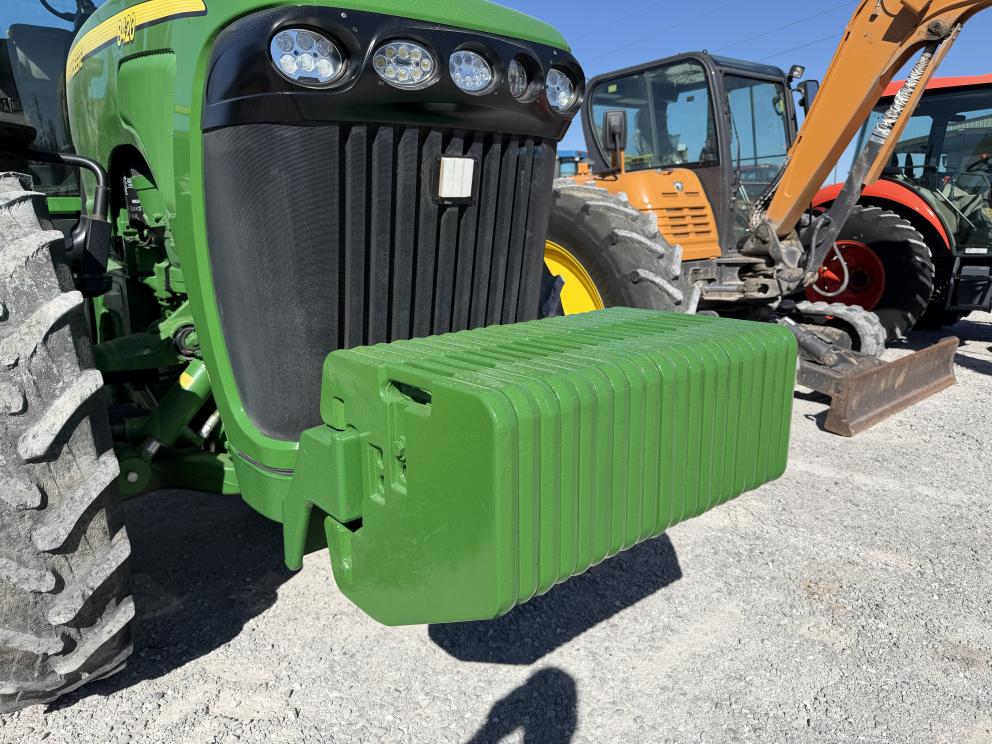 Image for 2004 John Deere 8420