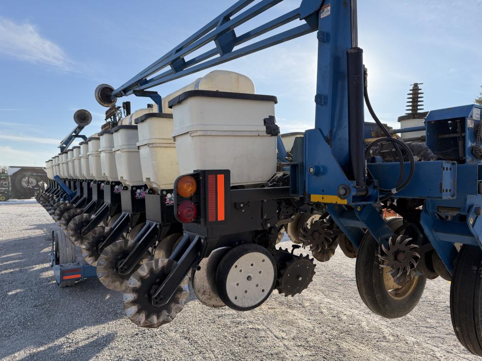 Image for Kinze 3650