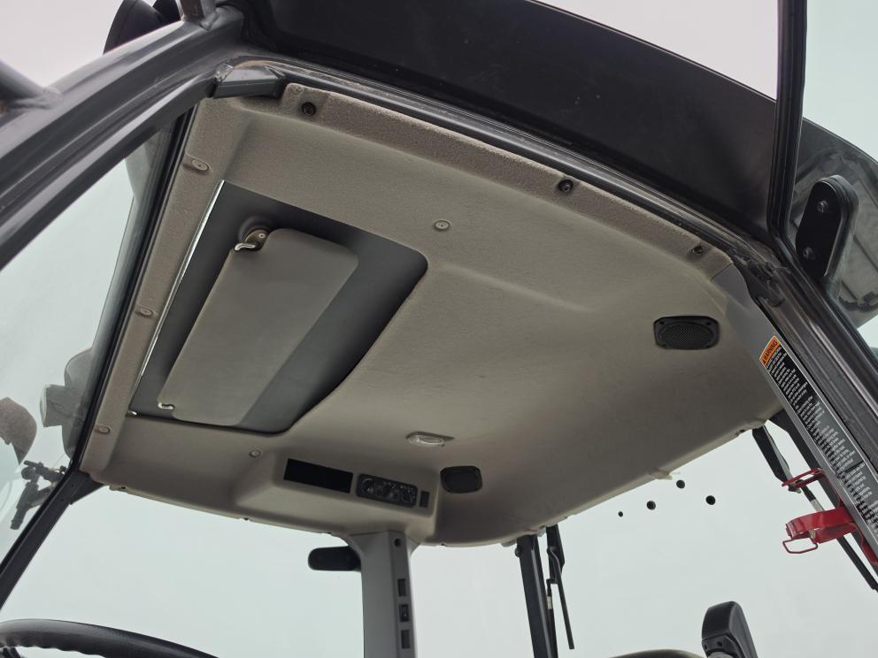 Image for 2020 Kubota M5-111