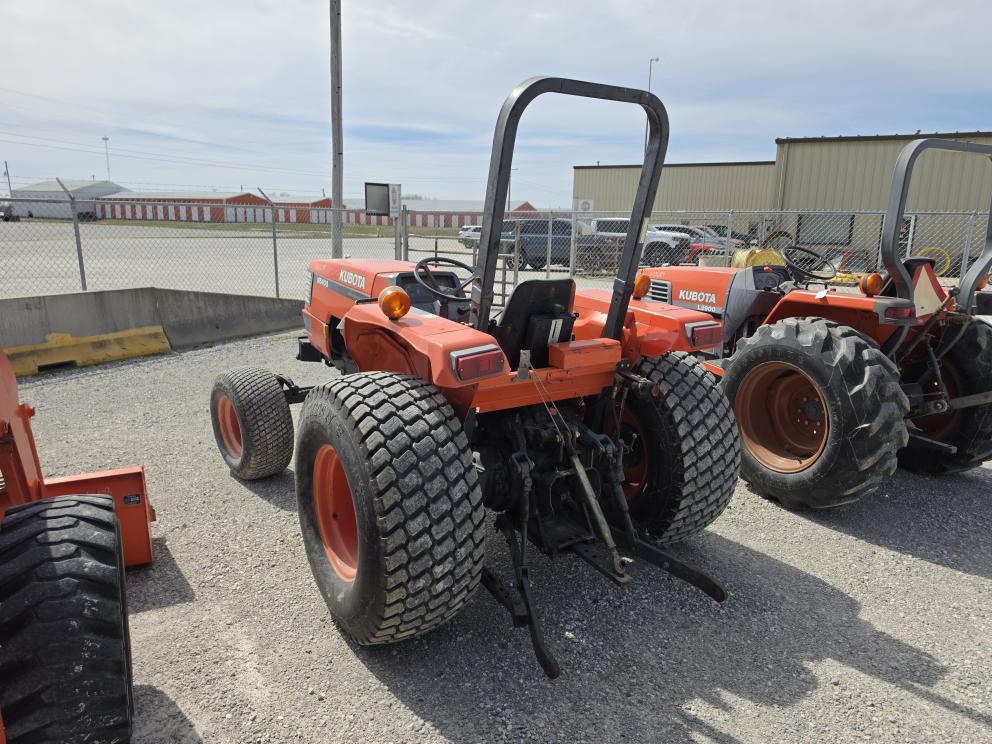 Image for Kubota M5400