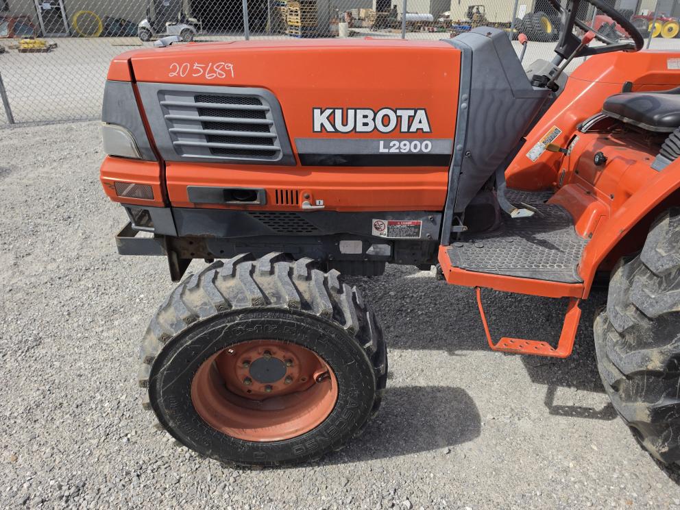 Image for 1997 Kubota L2900