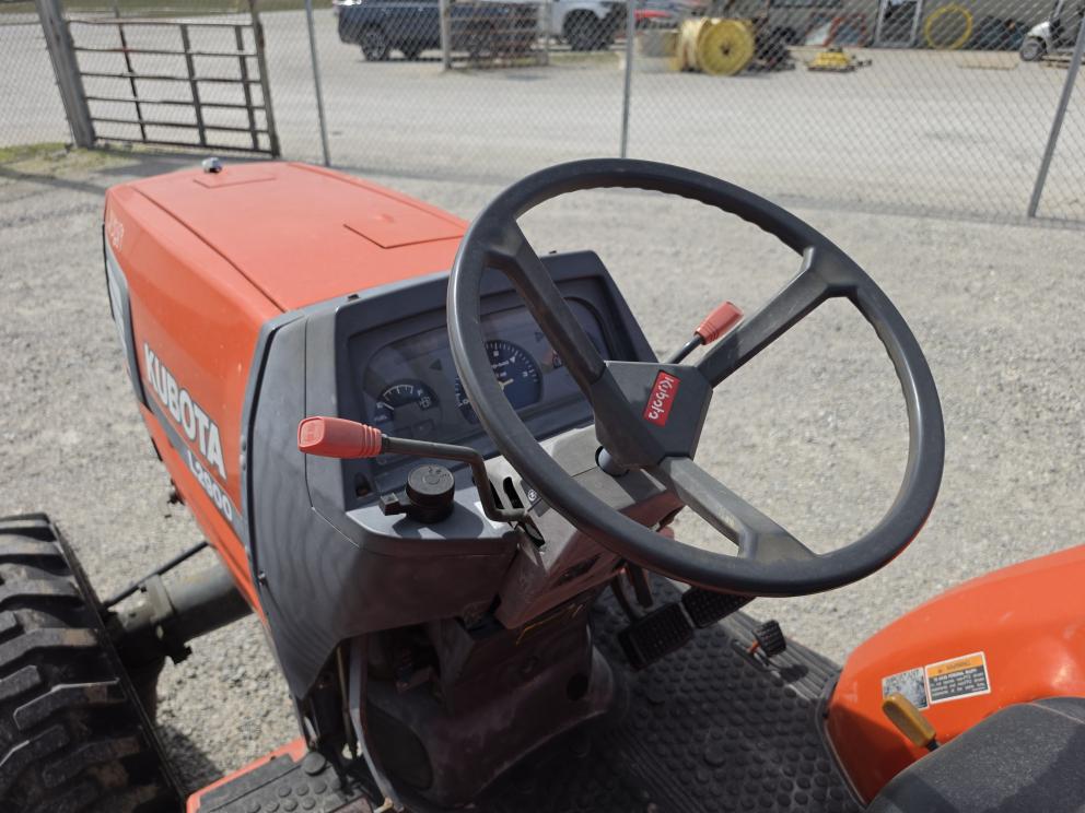 Image for 1997 Kubota L2900