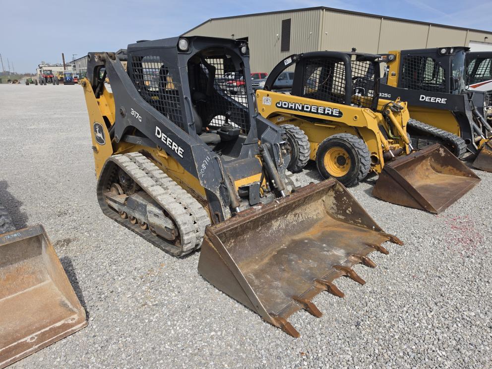 Image for 2022 John Deere 317G