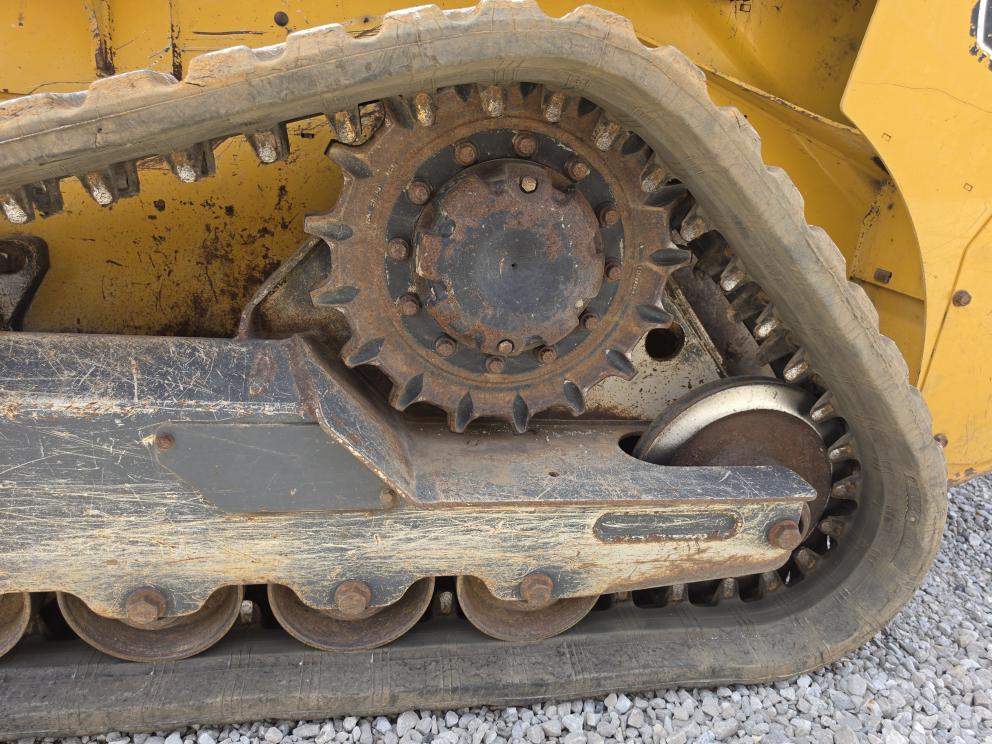 Image for 2022 John Deere 317G