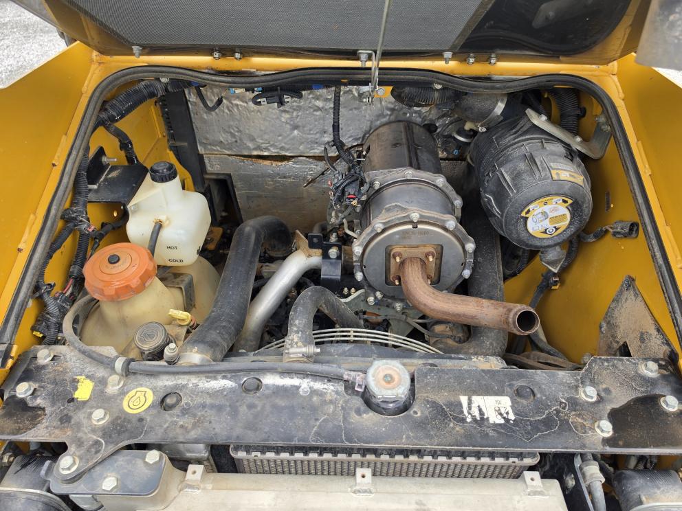 Image for 2022 John Deere 317G