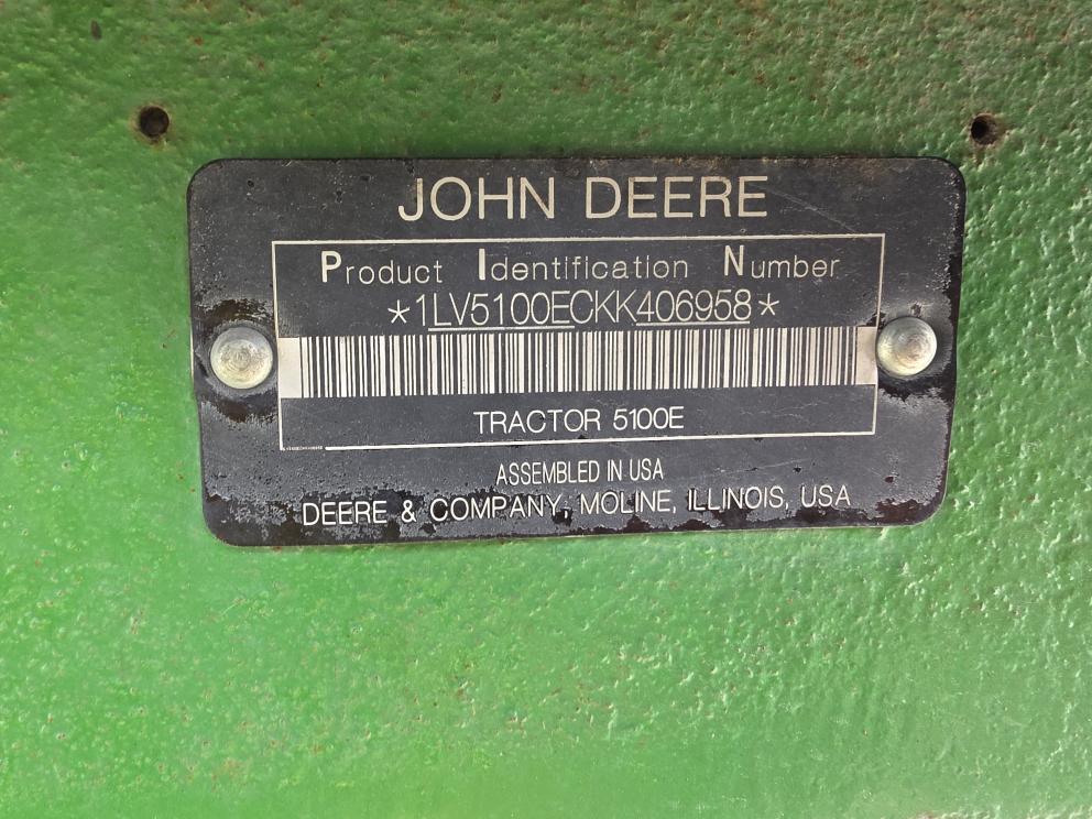 Image for 2019 John Deere 5100E