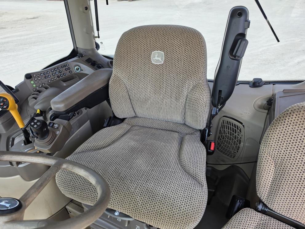 Image for 2016 John Deere 6145R