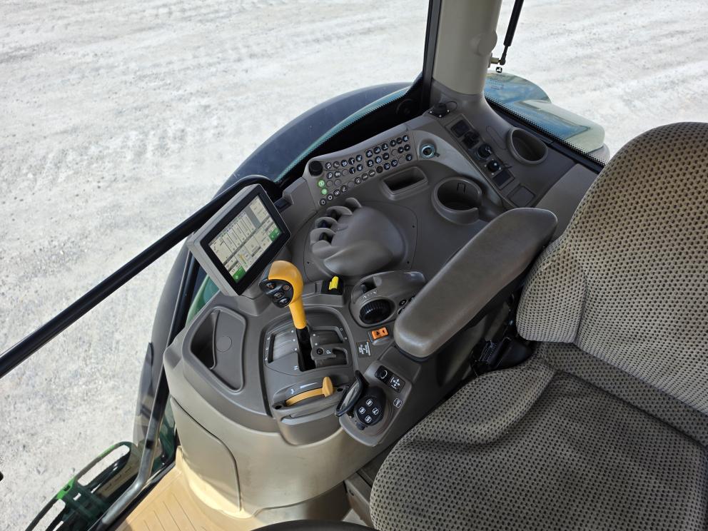 Image for 2016 John Deere 6145R