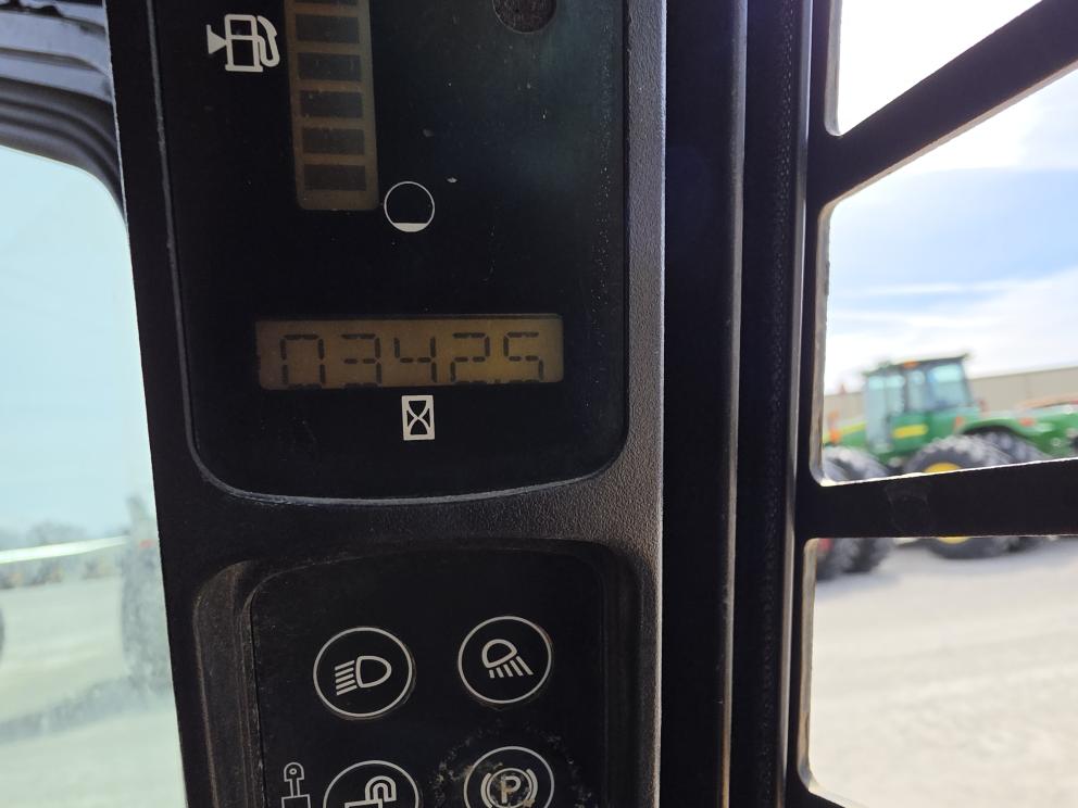 Image for 2005 Case 410