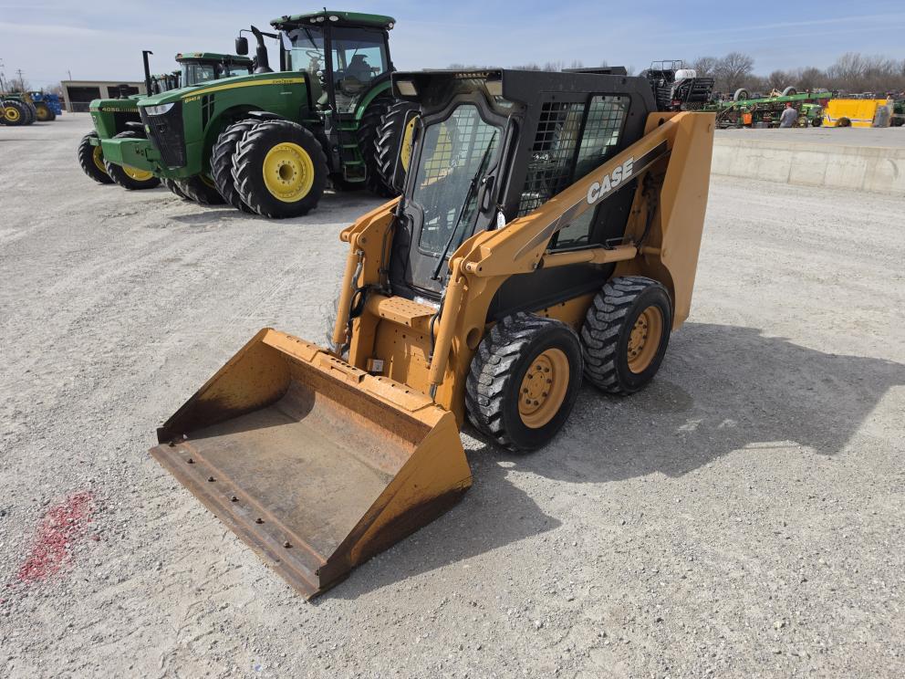 Image for 2005 Case 410