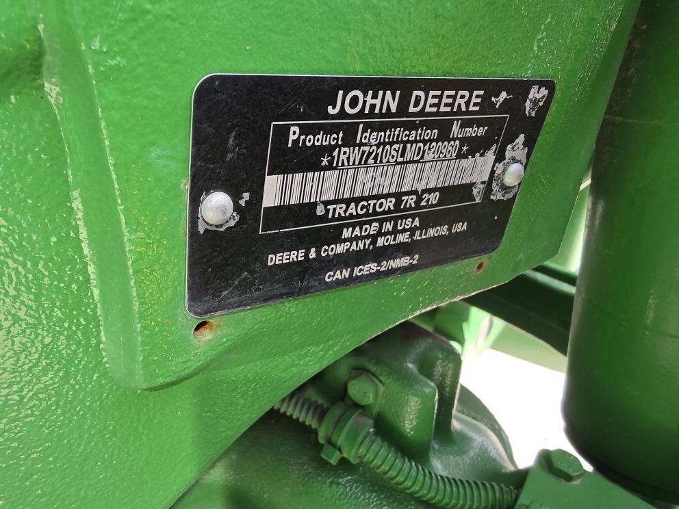 Image for 2021 John Deere 7R 210