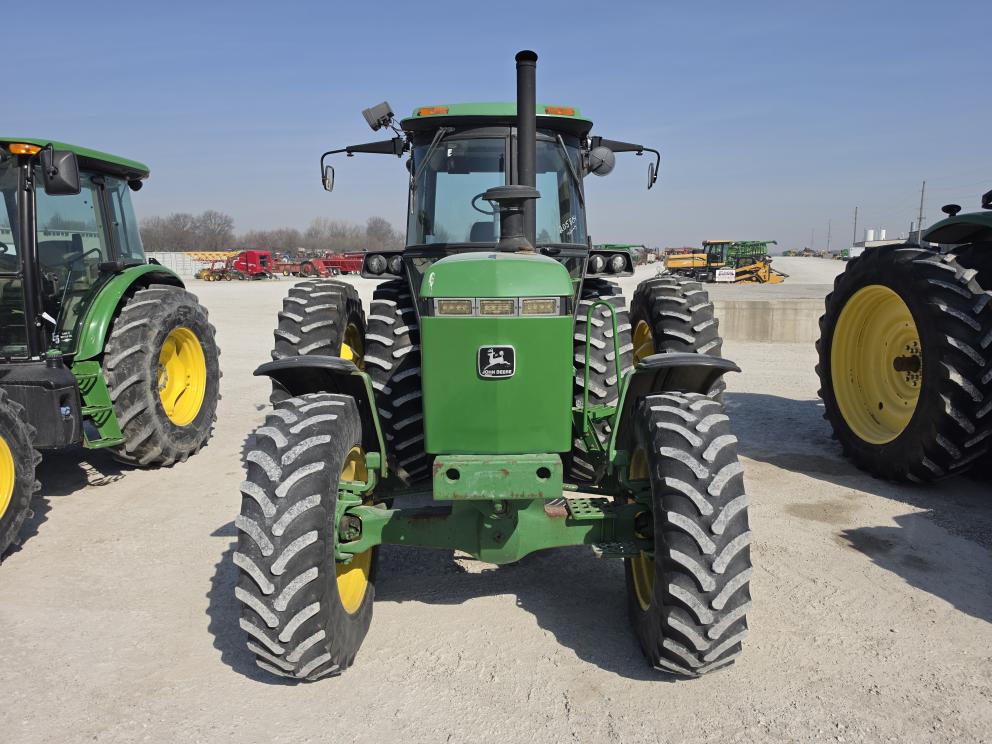 Image for 1984 John Deere 4050