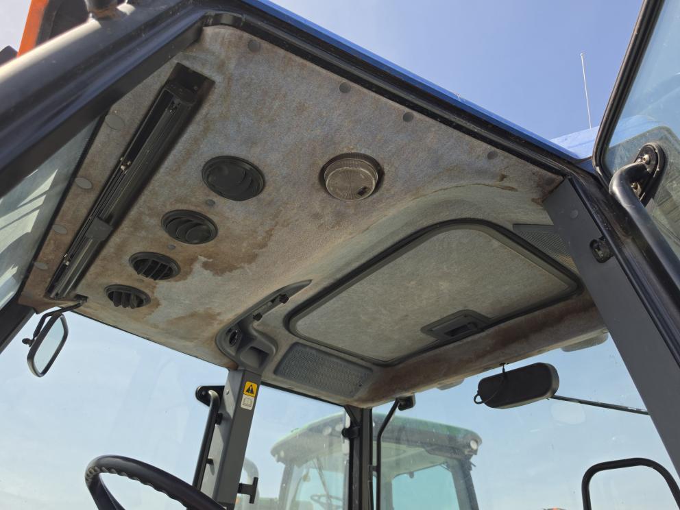 Image for 2002 New Holland TS110