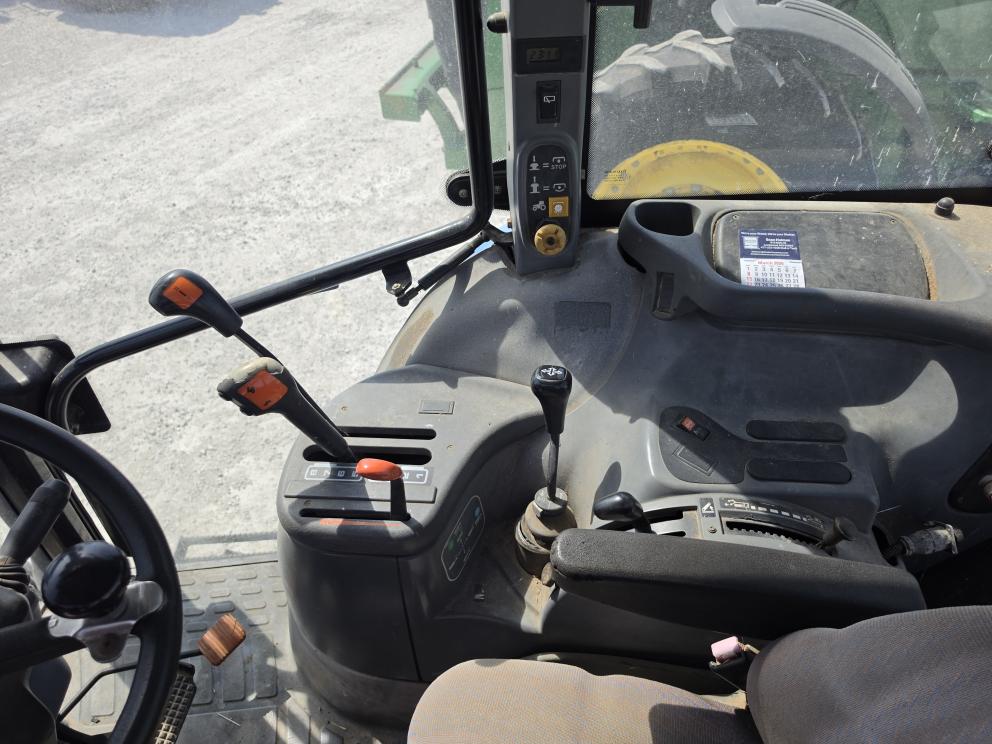 Image for 2002 New Holland TS110