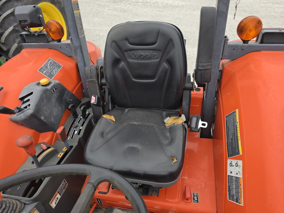 Image for 2014 Kubota M6060