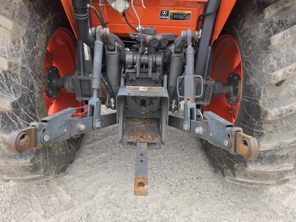 Image for 2014 Kubota M6060