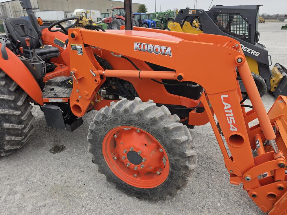 Image for 2014 Kubota M6060