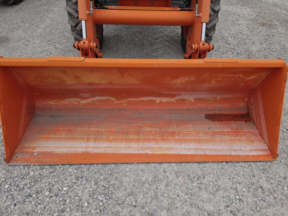 Image for 2014 Kubota M6060