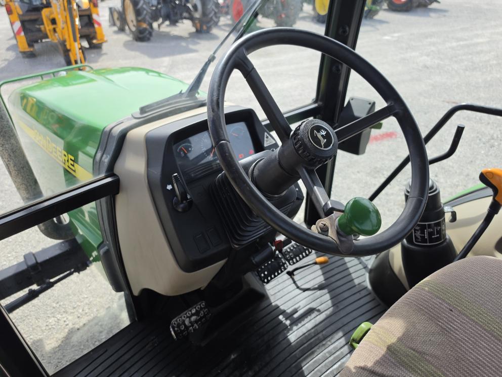 Image for 2005 John Deere 5525