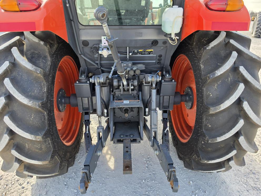 Image for 2022 Kubota M7060